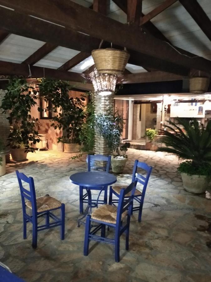 Mila La Villa Kastron  Exterior photo