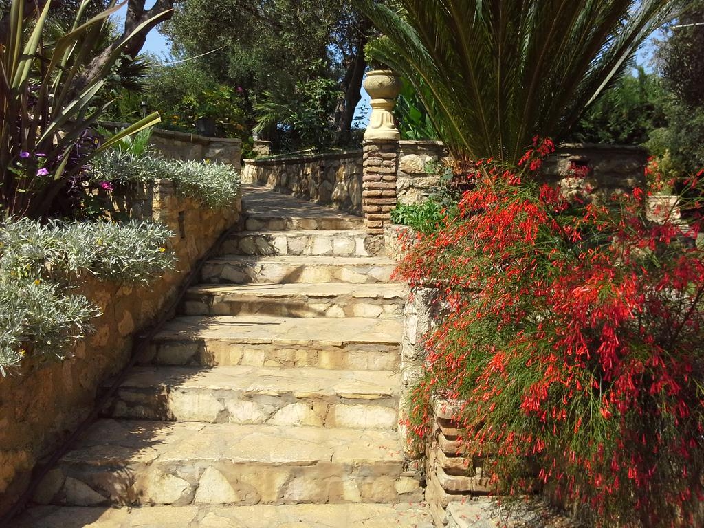 Mila La Villa Kastron  Exterior photo
