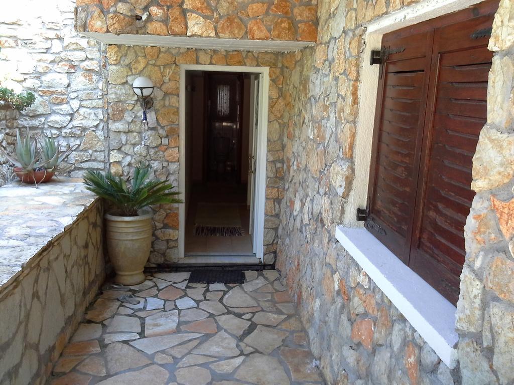 Mila La Villa Kastron  Exterior photo